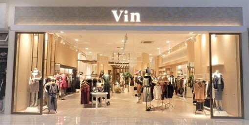 レディースアパレルのファッションアドバイザー（Vin（ヴァン）　イオンモール浜松市野店）の求人画像１